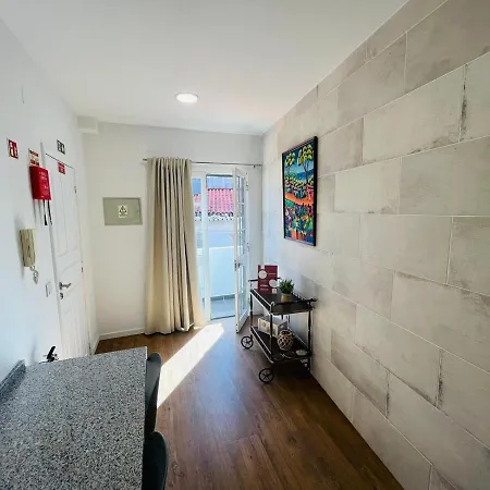 Apartment Charming Ii *